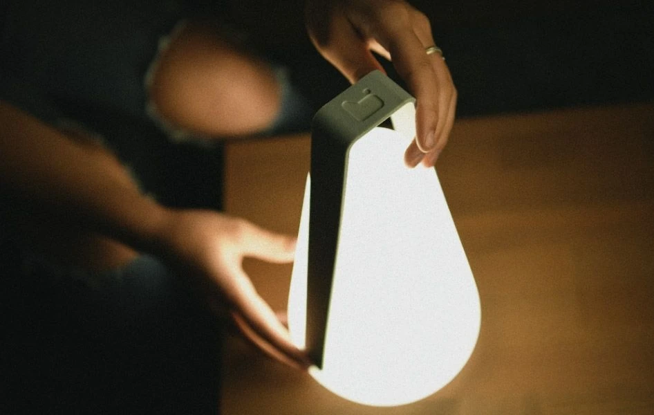 Extreme Lounging B Bulb + Outdoor Light 5 Extreme Lounging B Bulb + Outdoor Light - Image 3