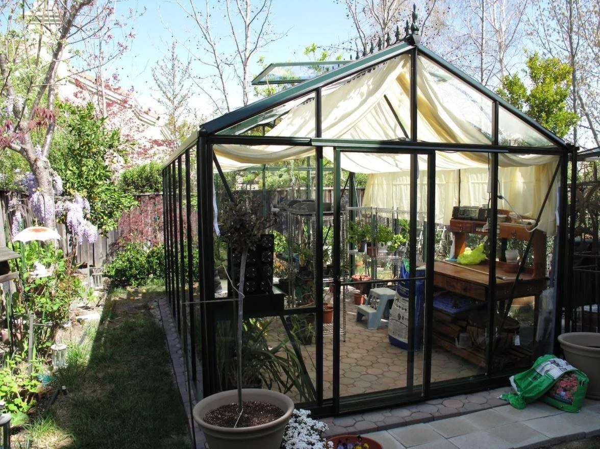 Janssens Helios Senior Victorian 180/25 Tempered Glass Greenhouse 3 Janssens Helios Senior Victorian 180/25 Tempered Glass Greenhouse