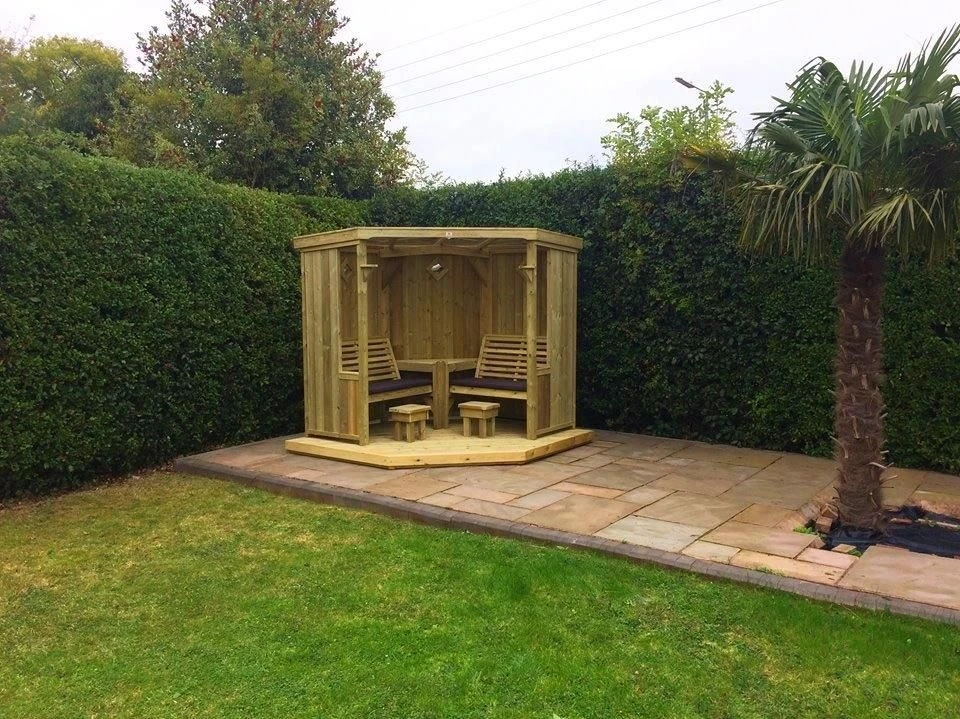 Churnet Valley Four Seasons Garden Room With Decking 6 Churnet Valley Four Seasons Garden Room With Decking - Image 4