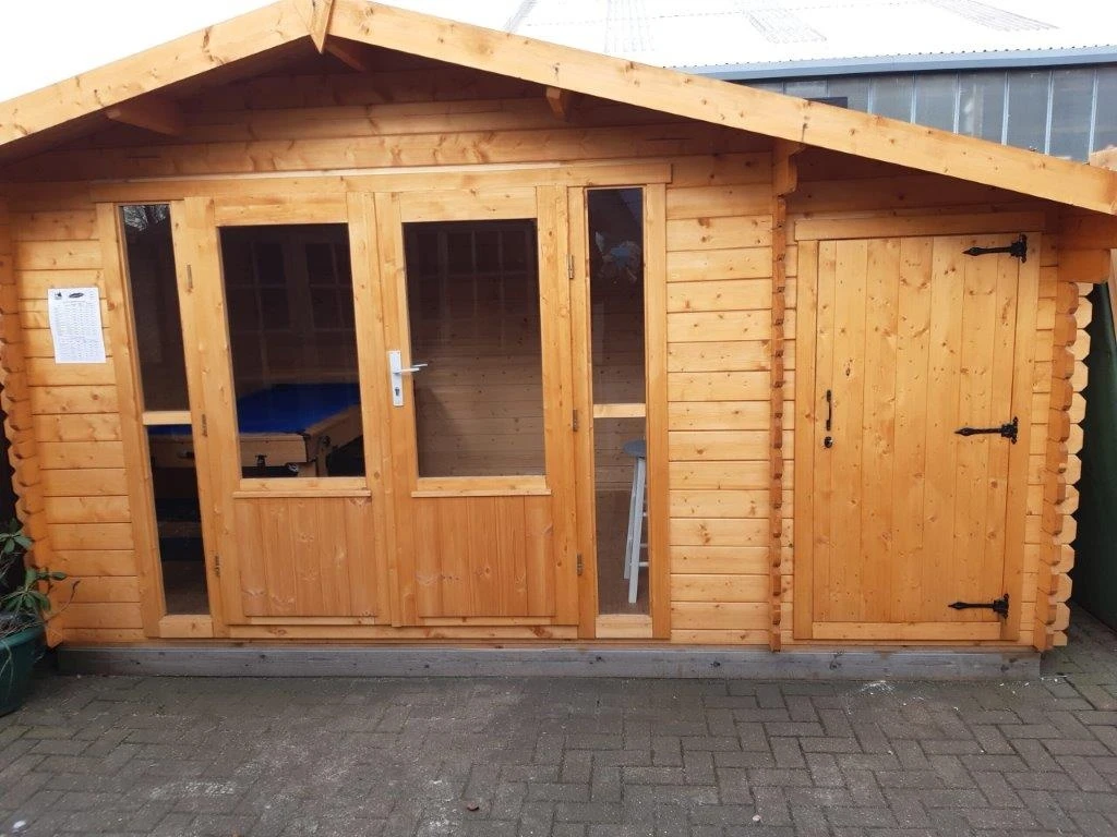 The Log Cabin Company Finlandia Apex Combi 3 The Log Cabin Company Finlandia Apex Combi